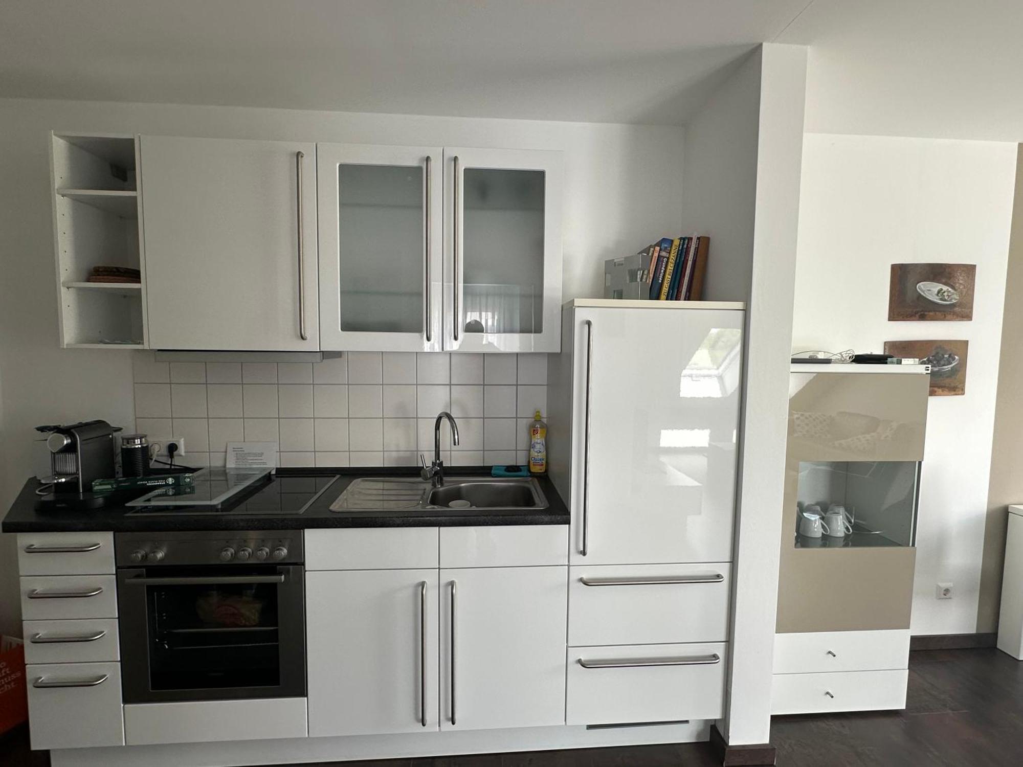 2-Zimmer-Ferienwohnung Mit Hotelservice Und 2 Balkons - Golf, Bike Und Wellness Im Markgraeflerland Bad Bellingen Exterior foto