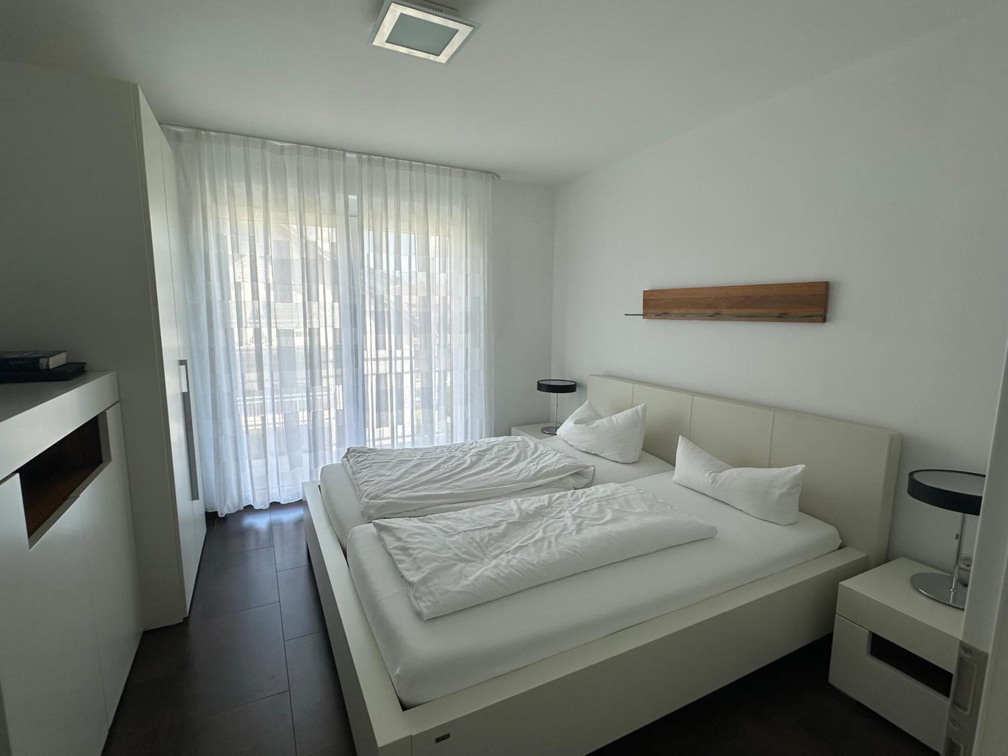 2-Zimmer-Ferienwohnung Mit Hotelservice Und 2 Balkons - Golf, Bike Und Wellness Im Markgraeflerland Bad Bellingen Exterior foto